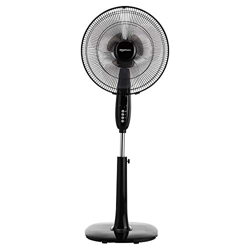 AmazonBasics - Ventilador de pie digital oscilante, con 3 palas duales y mando a distancia en oferta