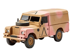 Revell - Maqueta British 4x4 Off-Road Vehicle Series III , Escala 1:35 (03246) en oferta