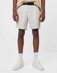 Bershka Bermuda Con Cinturón Hombre 42 Arena precio