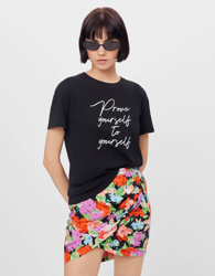 Bershka Camiseta Con Estampado Mujer Xs Negro características