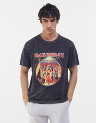 Bershka Camiseta Efecto Lavado Iron Maiden Hombre Xs Gris características