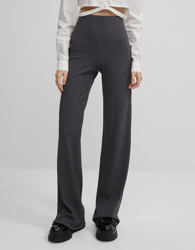 Bershka Pantalón Flare Rib Mujer M Gris en oferta