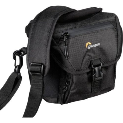 Bolsa de hombro Lowepro Nova 140 AW II Negro