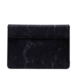 Funda Herschel Spokane Negro mármol para MacBook 15'' precio