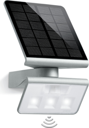 Aplique de exterior Steinel, con LED y sensor Xsolar L-S Plateado precio