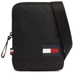 Borsello Tommy Core Compact Crossover Black Am0am05287bds precio