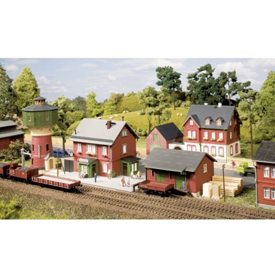 15304 TT Kit stazione Neschwitz - Auhagen